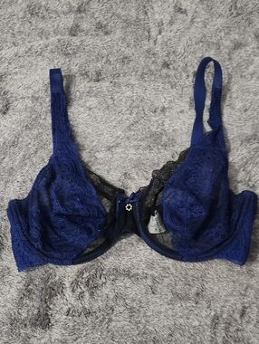 Navy Blue Lace Underwire Bra